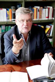 Bernd Maelicke